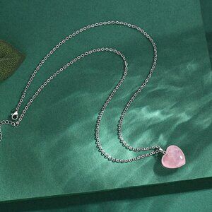 Stunning‎ Rose Quartz Necklace Great for Valentines Day